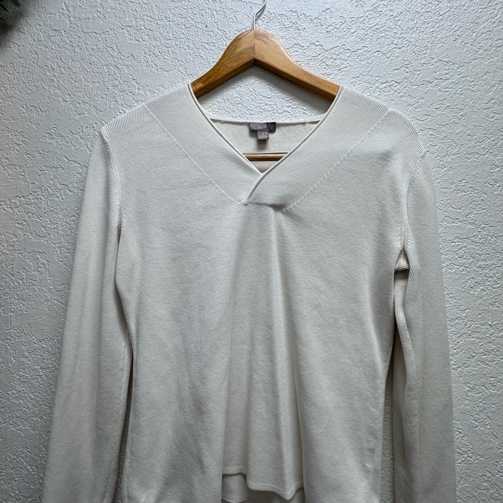 J Jill White V-Neck Sweater